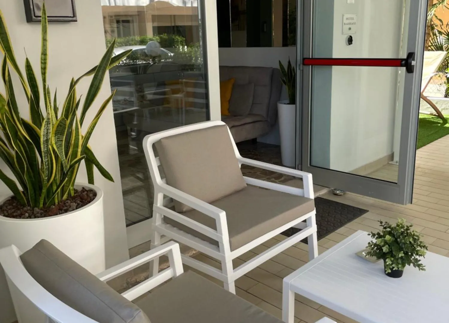 Hotel Barbiani Riccione 2*,